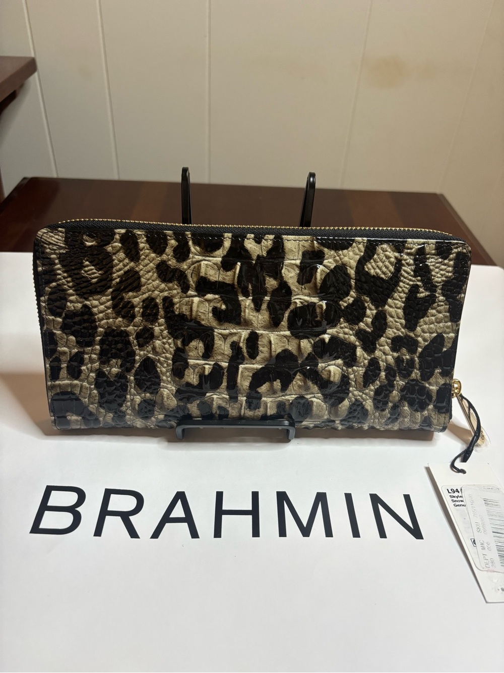 Brahmin Skyler Snow Leopard Zip-Around Wallet - Picture 2 of 7